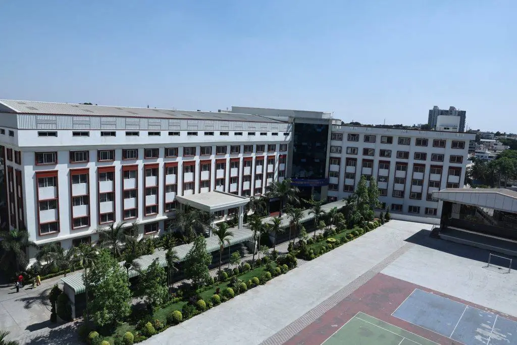 BGSCET campus building