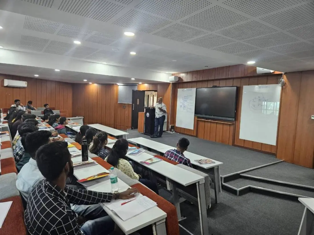 Expert guest lecture